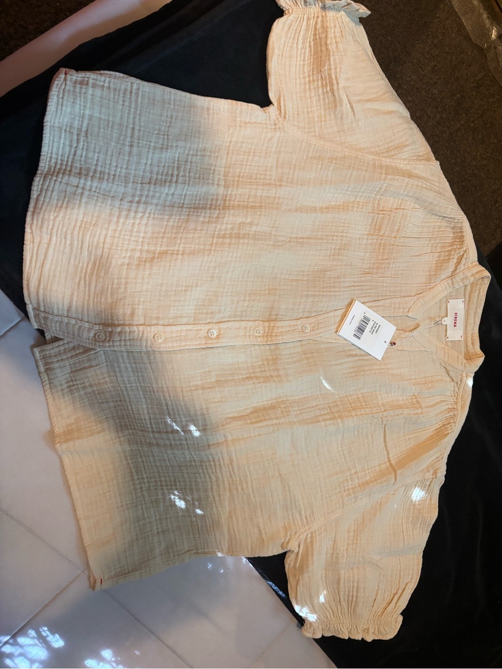 XiRENA Cream Gauze Button-Front Top